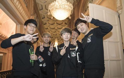 中国U19女排副攻崭露头角，3-0轻取智利取世锦赛两连胜，今晚迎战日本