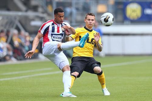 拜仁慕尼黑客场大胜沙尔克04