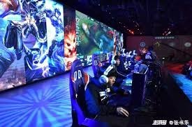 [综合]陈情缘夺得女子花剑个人赛冠军