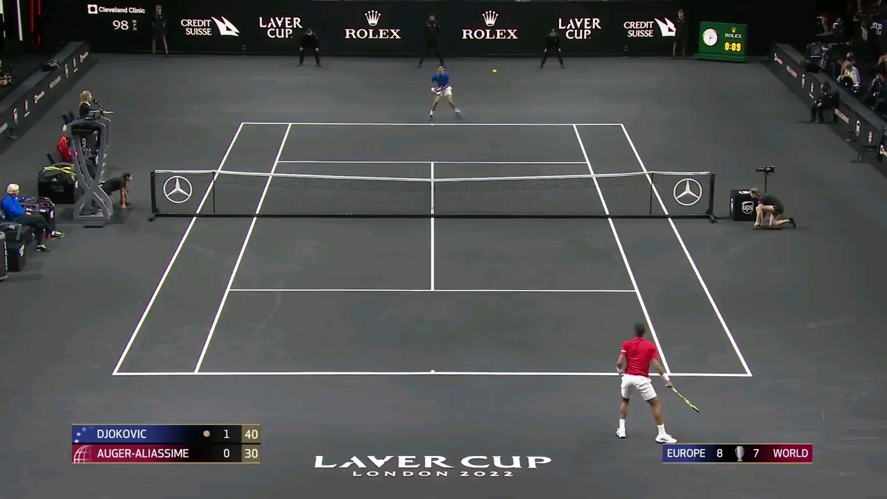 两支球队在 两支球队在